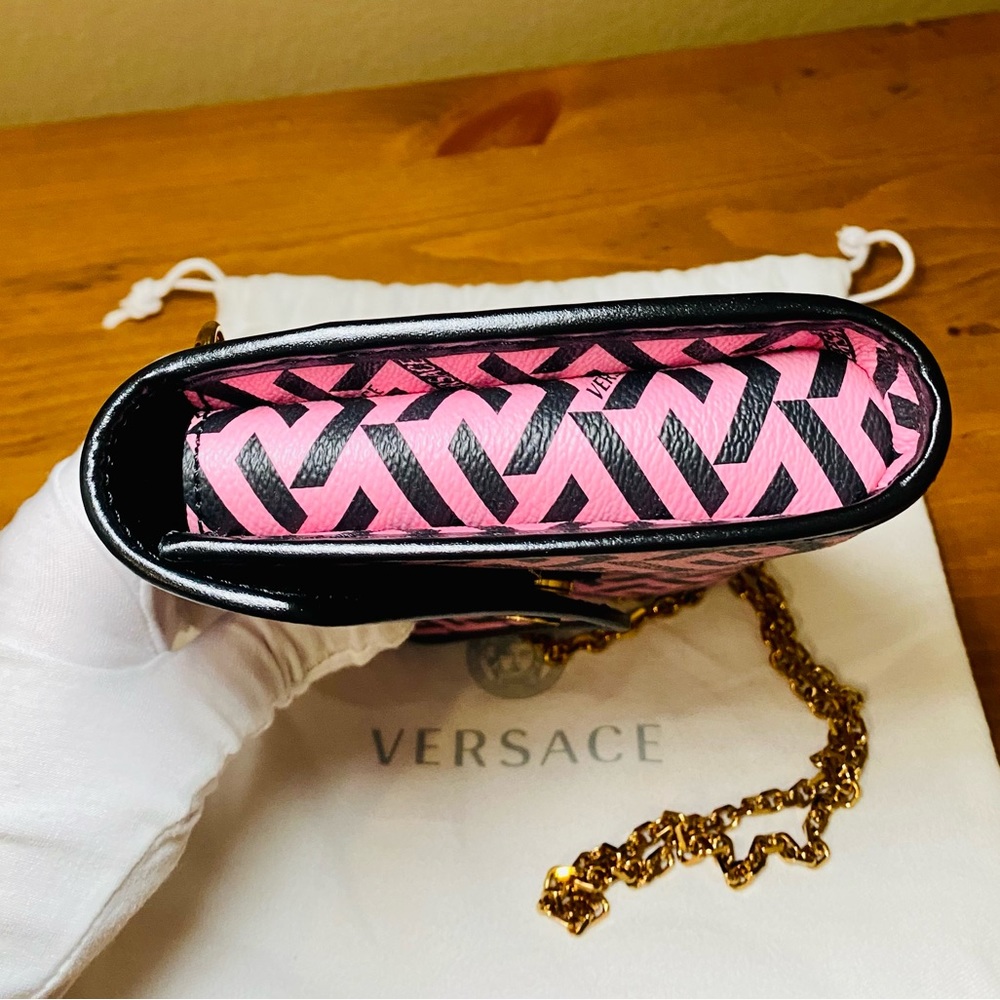 NEW Versace Pink La Greca Signature Coated Canvas Chain Crossbody Bag - Picture 8 of 17